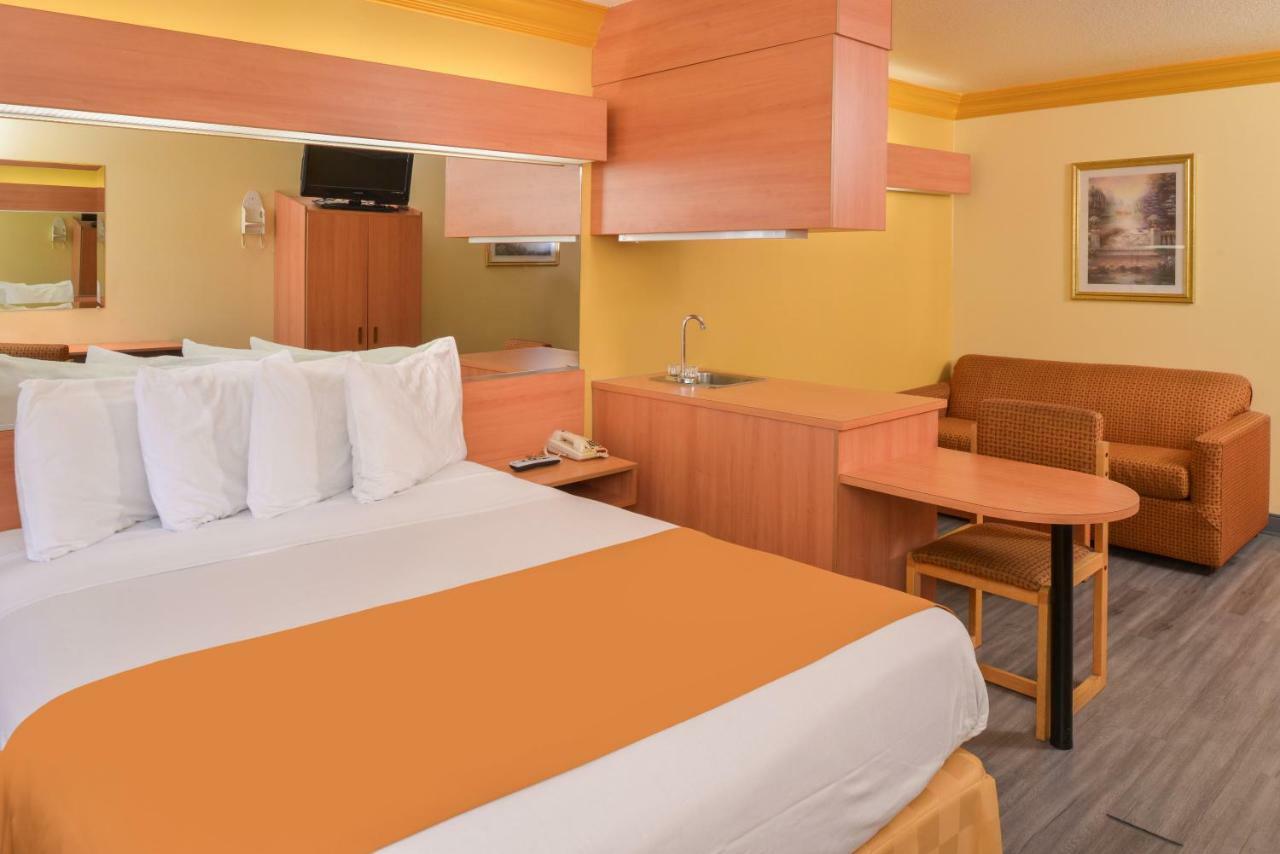 H3 Inn & Suites - Lax Airport - Los Angeles Inglewood Kültér fotó