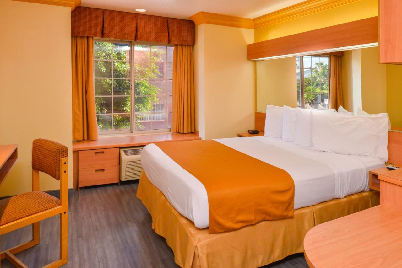 H3 Inn & Suites - Lax Airport - Los Angeles Inglewood Kültér fotó